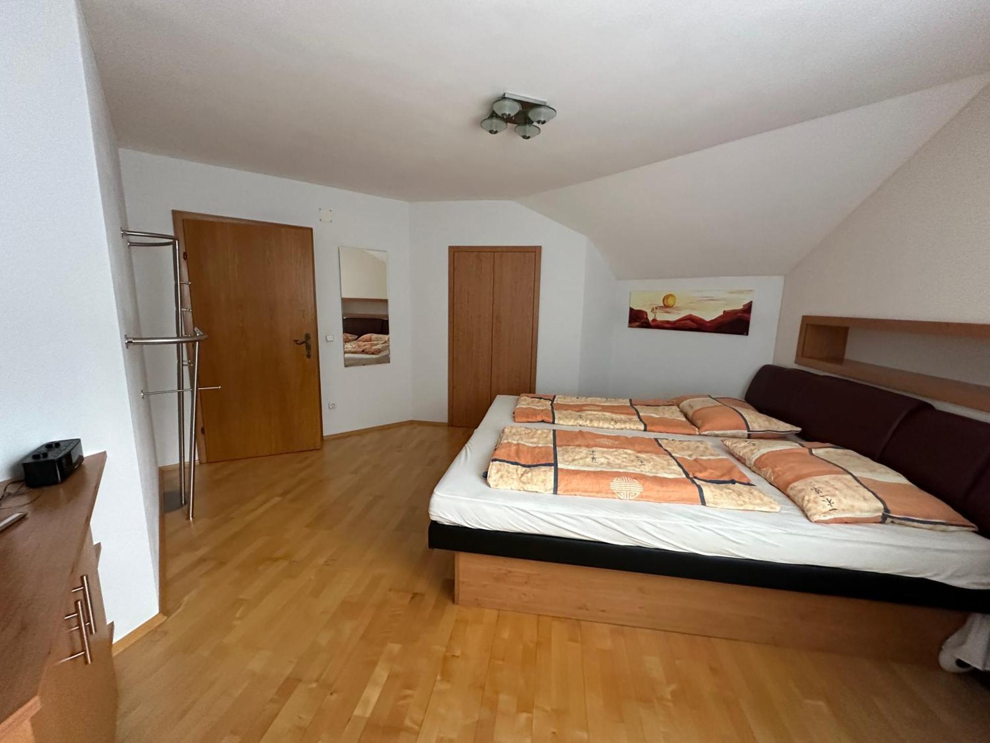 Villa Racing - Privatzimmer In Spielberg Spielberg Bei Knittelfeld Exterior photo