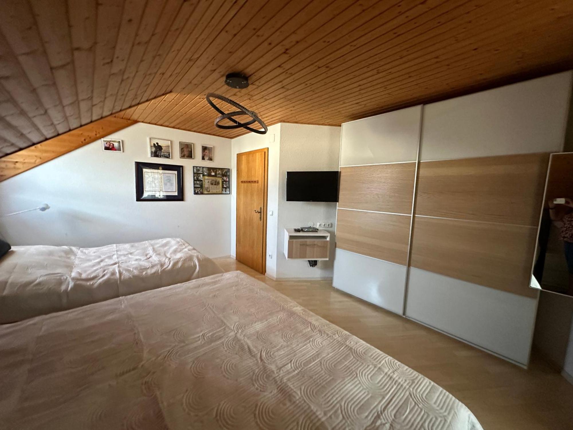 Villa Racing - Privatzimmer In Spielberg Spielberg Bei Knittelfeld Exterior photo