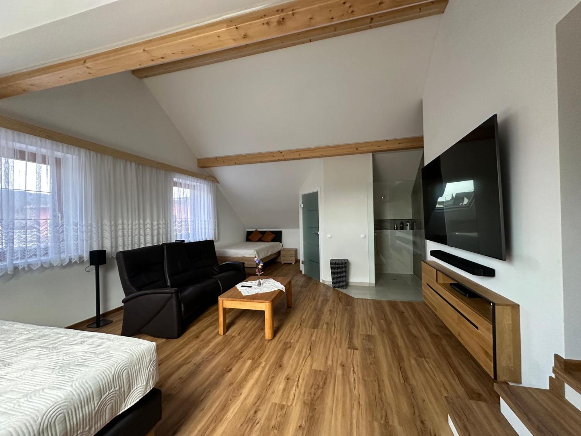 Villa Racing - Privatzimmer In Spielberg Spielberg Bei Knittelfeld Exterior photo
